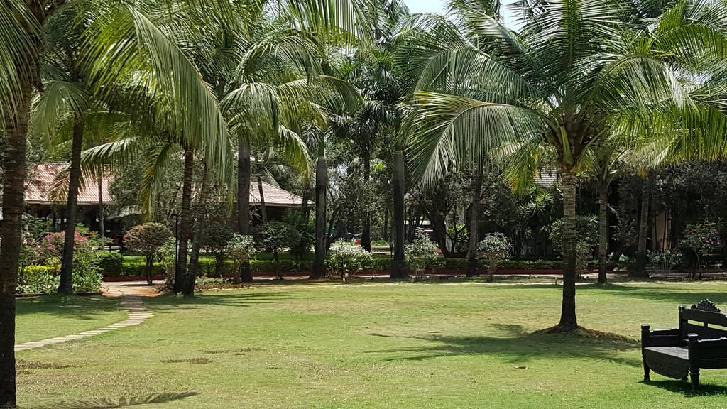 Tropicana Resort & Spa Alibaug Εξωτερικό φωτογραφία